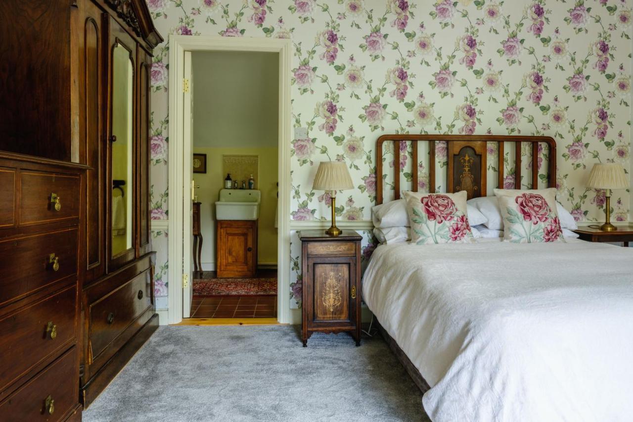 Brooklawn House Bed And Breakfast Mohill Bagian luar foto